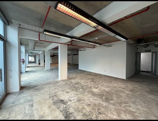1,305M² OFFICE TO LET IN ROSEBANK